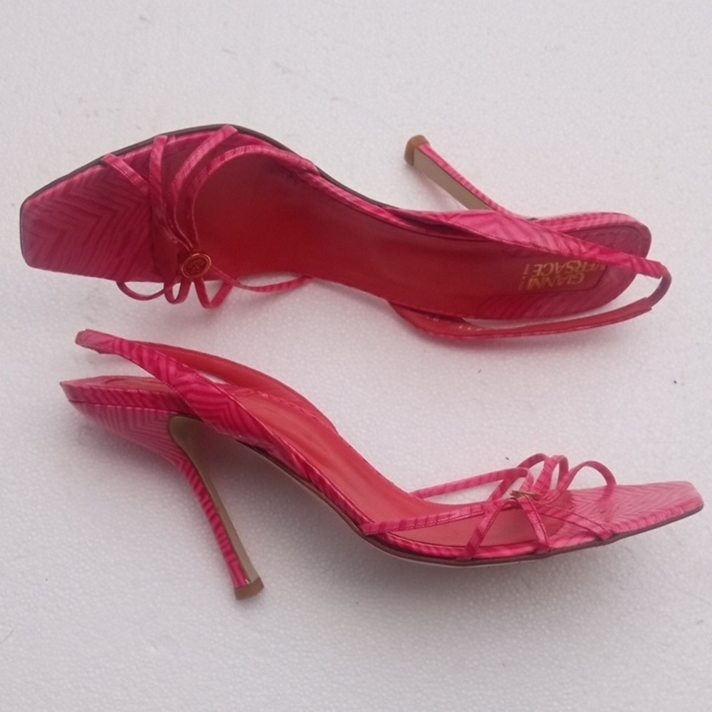 Versace Striped Sexy Strappy 4" Sling-back Heels, Size 9.5 (US) - Picture 5 of 15